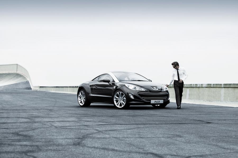  Peugeot RCZ 2009 года  (фото 16 из 100)